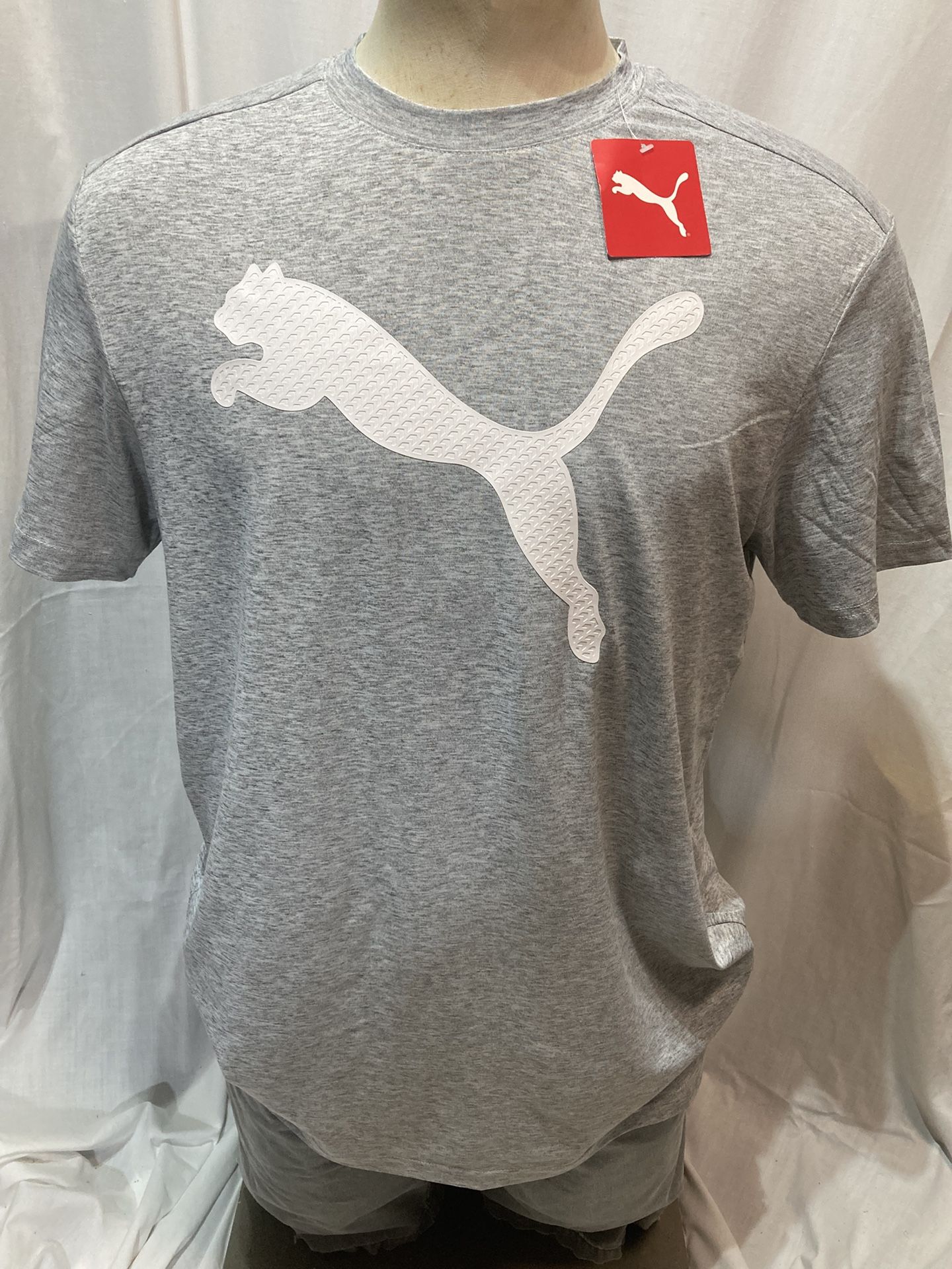 New with Tags, PUMA HD PATTERN CAT T-SHIRT, Size: Large