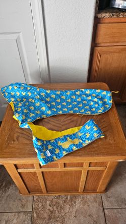DOG RAINCOAT SIZE LARGE