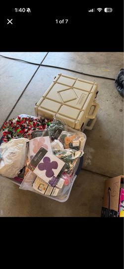 3 cases full of balloons/accessories