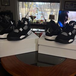 Retro Jordan White Thunder 4s