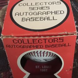1982 ST LOUIS CARDINALS Limited  Edition Baseball In Original Box With Stand 