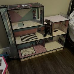 Lol Doll House 