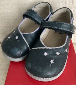 See Kai Run Size 9 Shoes