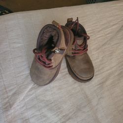 Vendo Botas Uggs Size 10 De Niño .