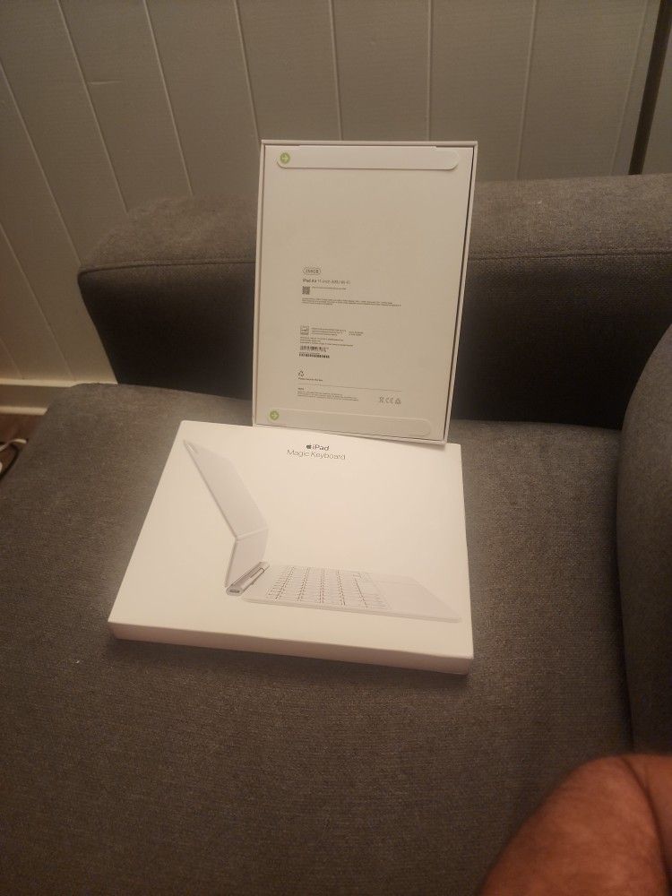 iPad Air 11 in M3 wi-fi 256GB + Magic Keyboard