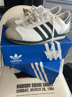 Adidas Country II Sneakers