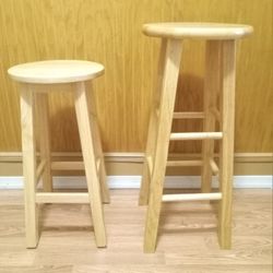 2ft Wooden Stools
