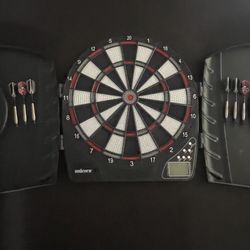 Electronic dartboard