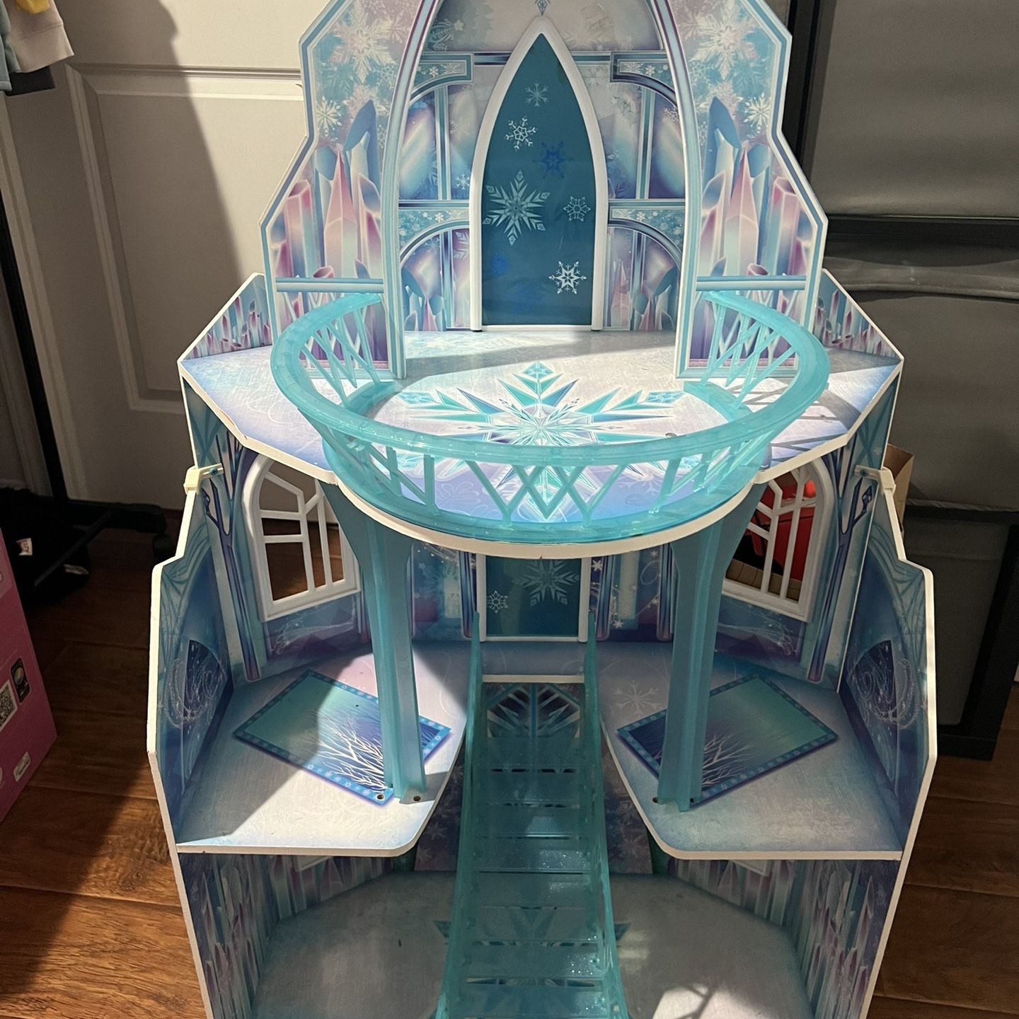 Disney Frozen  Castle Dollhouse 