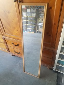Framed mirror