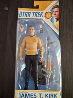 Star Trek Action Figure Lot of 4 – Kirk, Picard & Spock – New