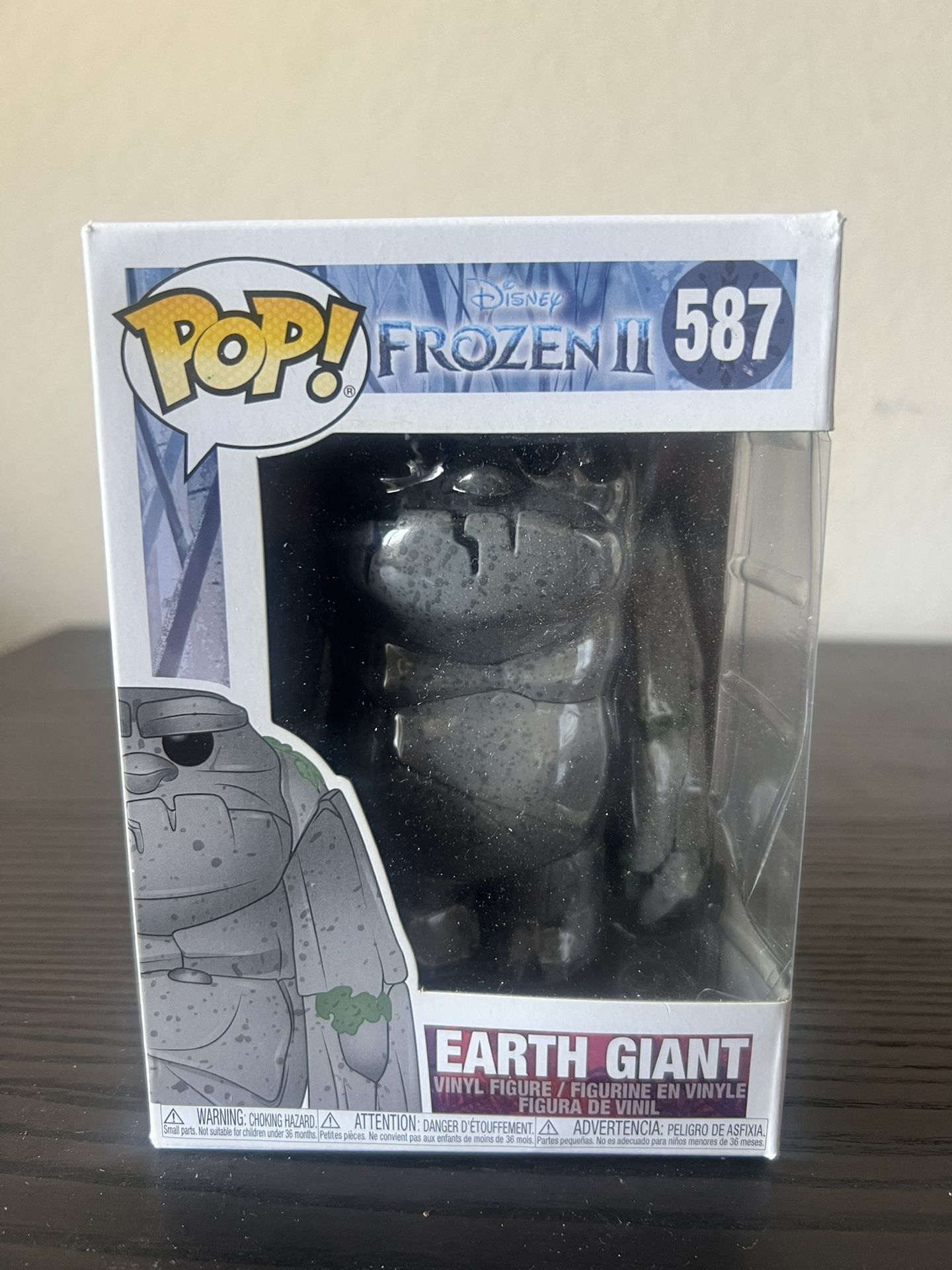 VAULTED Earth Giant Frozen II Funko Pop #587 Disney Movies Animation Anna Elsa