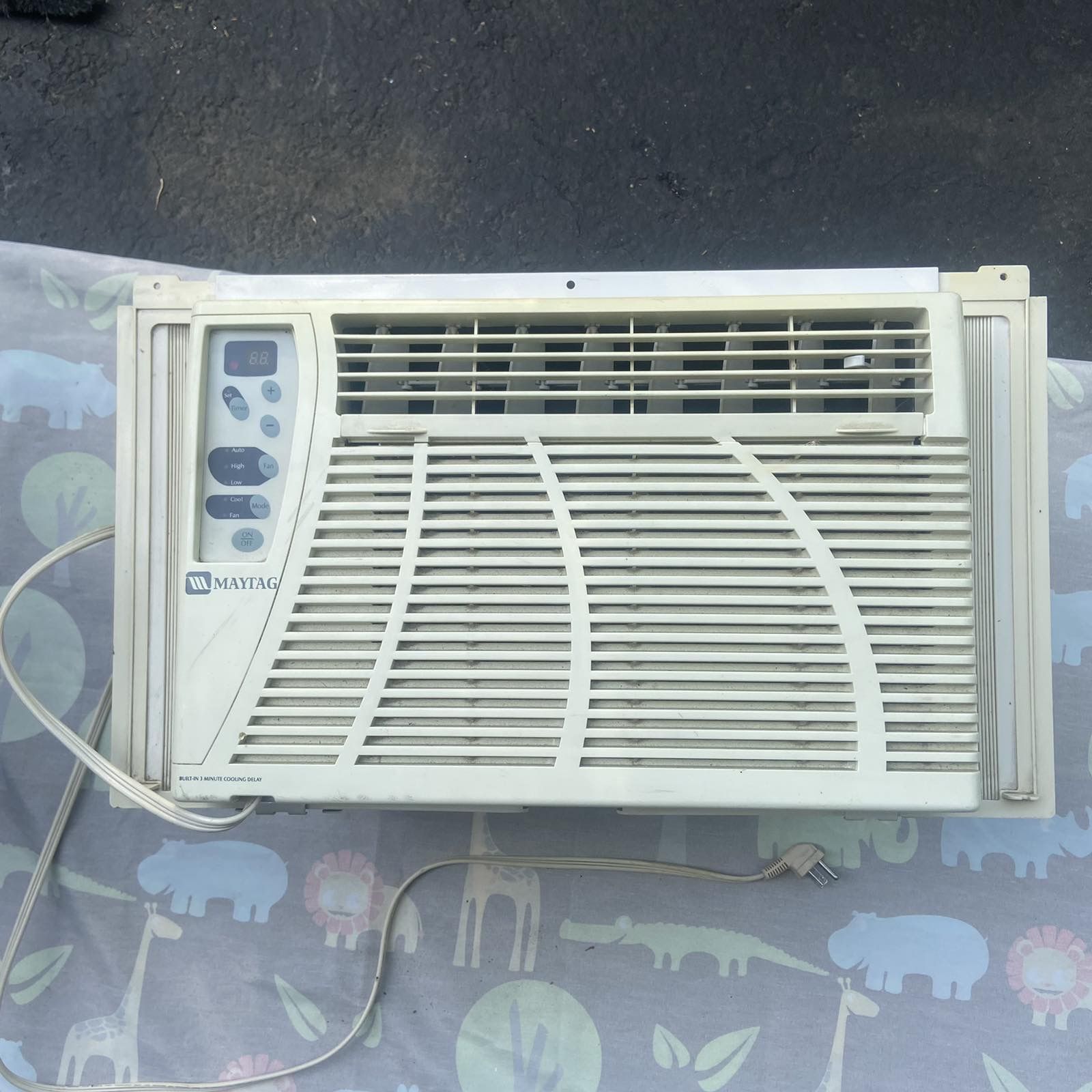 Maytag window AC air conditioning conditioner unit