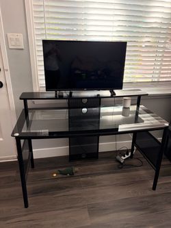 Work desk/ tv stand