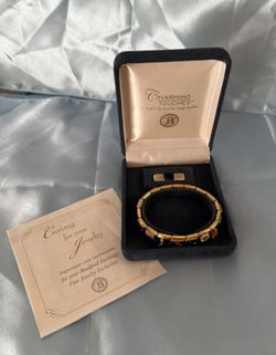 The Bradford Exchange cat bracelet