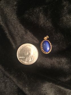Vintage Avon Pendant
