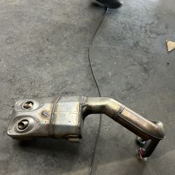 Yamaha Stock Exhaust