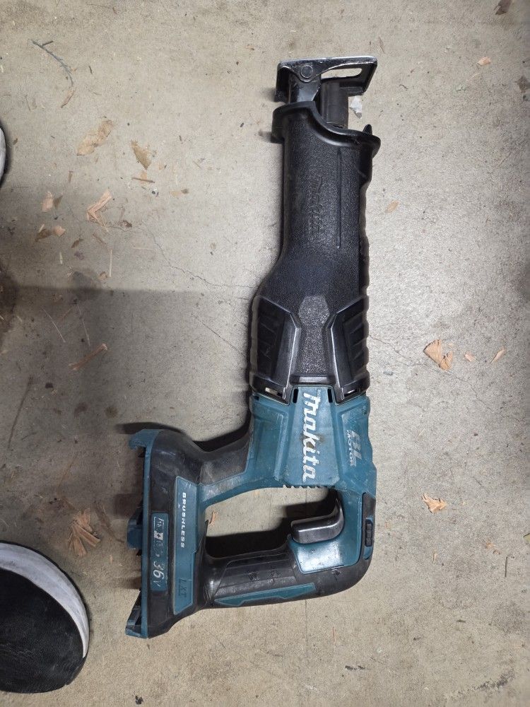 makita 18V X2 (36V) LXT Lithium-Ion Brushless Cordless Reciprocating