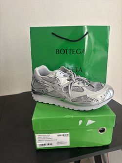 Bottega Veneta (SIZES IN DESCRIPTION)
