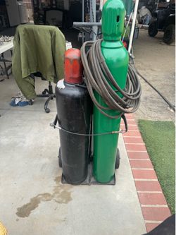Welding tanks