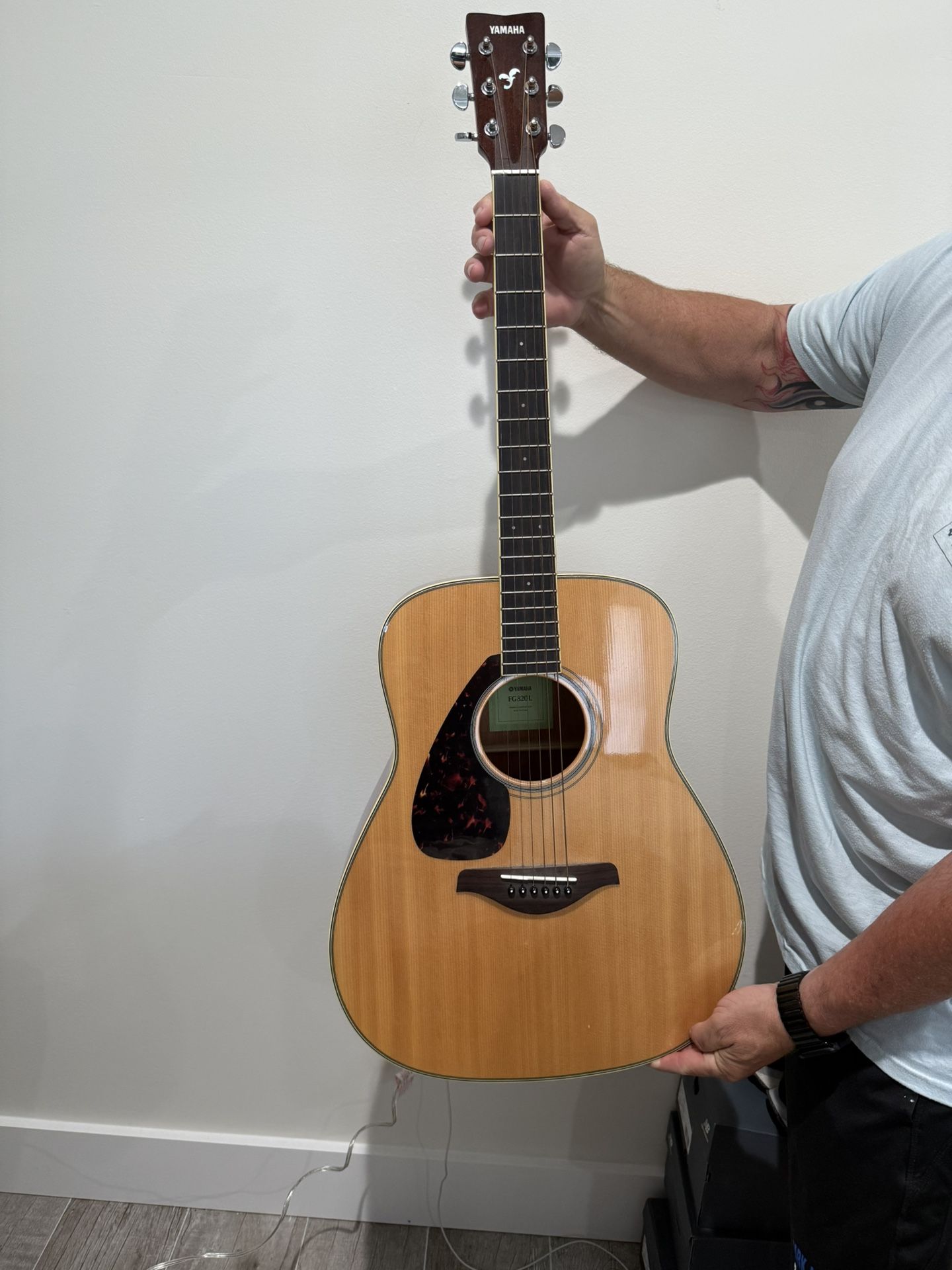 Yamaha Guitar
