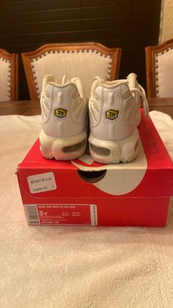 Nike tuned air 5y grade school