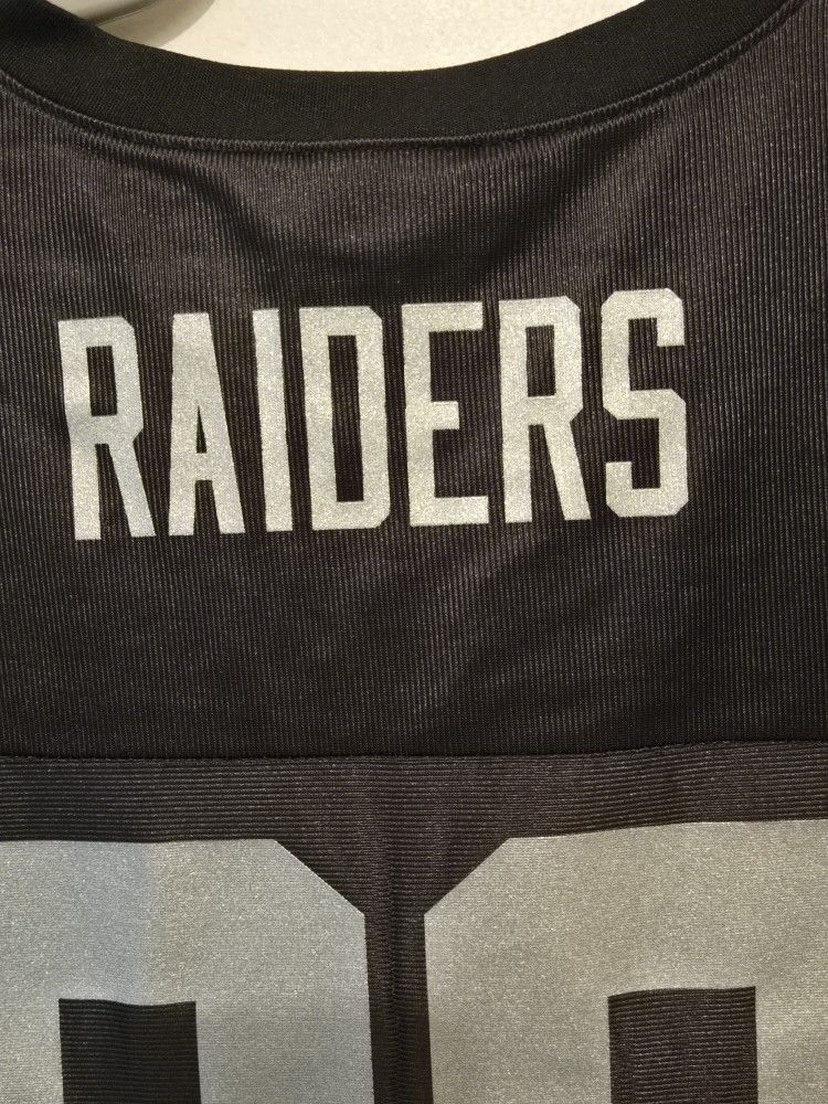 💯 RAIDERS Womans Jersey Size: Large
