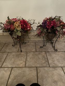 2 Flower Arrangements Nice Holders