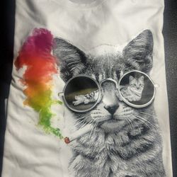 Hallucinating Cat t shirt