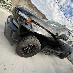 Complete full Part Out 2019 2020 2021 CHEVY SILVERADO RST 2.7l TURBO PARTS BUMPER HOOD FENDER DOOR TRUNK SUSPENSION