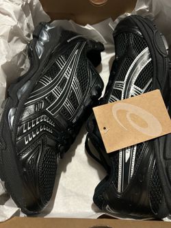 Asics Kayano 14