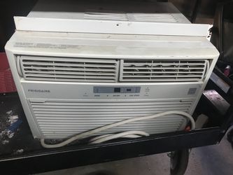 Window AC Unit