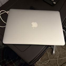 macbook air (2015)