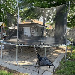 Big Trampoline 