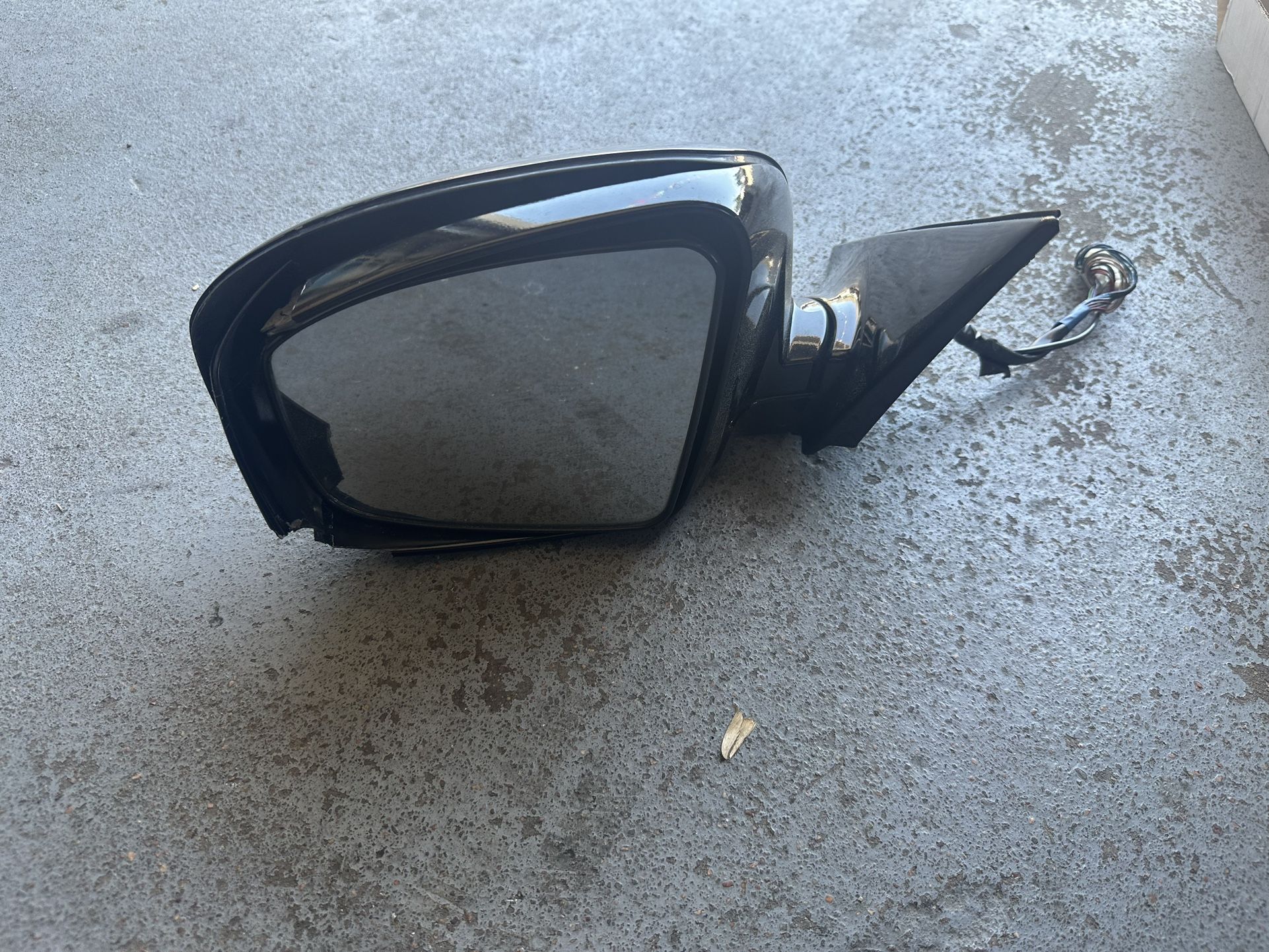 2009 Infiniti FX35 Side View Mirror With Camera