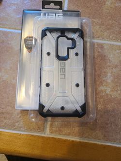 UAG S9 Plus Plasma Ice Case