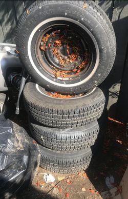 Tires p235 / 75R15
