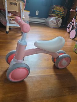 Kids Balance Bike with light up wheel