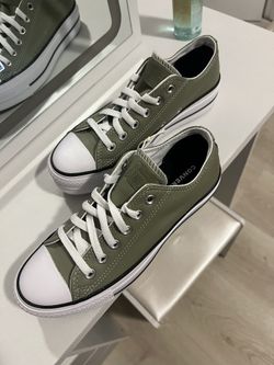 Converse Low Top