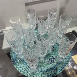 Vintage Cut Crystal Champagne Flutes – Set of 11