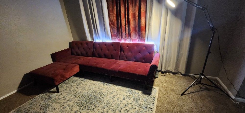 Beautiful Sofa Rug Leds Lamp And Delivery Only $599.99