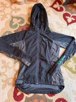 Oregon Ducks Colosseum Hooded Jacket – Women’s Small – $35 OBO