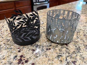 Bath and Body works 3 wick candle holders new with tag