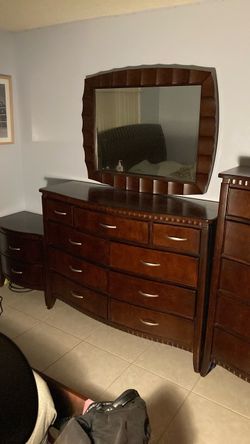 Bedroom dresser set make an offer