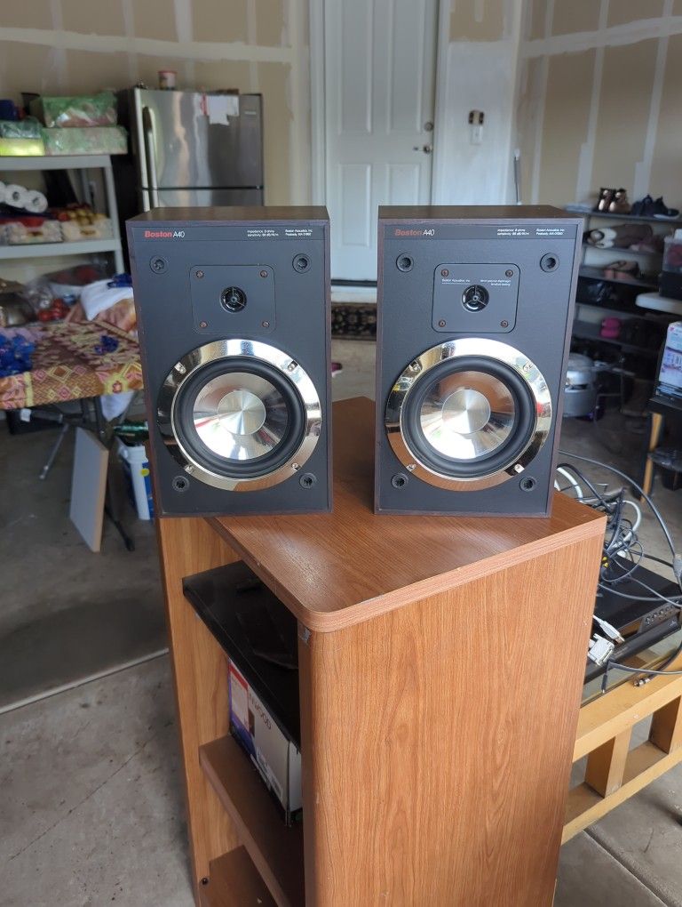 Boston A 40. Speakers