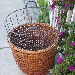Large Wicker And Wire Hamper/basket