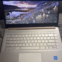 Rose Gold hp 17in notebook Touchscreen