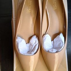 Michael Kors Alina Flex Pump 