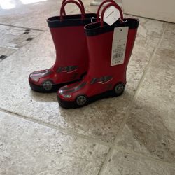 Boys 8 Snow Boots New