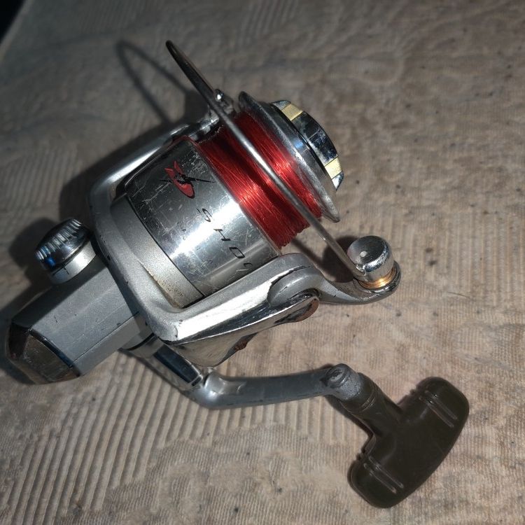 daiwa d shock 2500 b reel Strikeforce Spinning Fishing line not included. Daiwa D Shock Spinning Combo